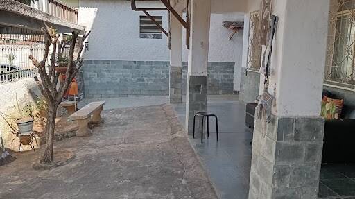 Casa à venda com 3 quartos, 512m² - Foto 4