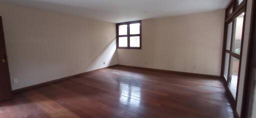 Casa à venda com 6 quartos, 540m² - Foto 29