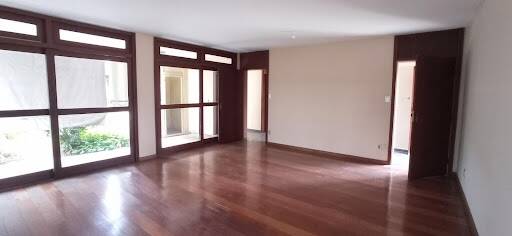 Casa à venda com 6 quartos, 540m² - Foto 18