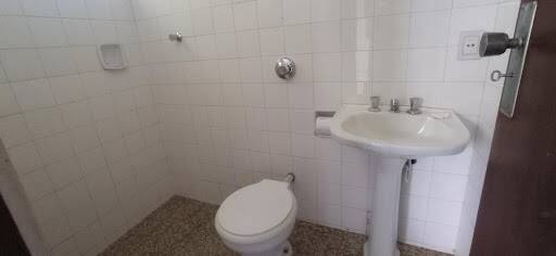 Casa à venda com 6 quartos, 540m² - Foto 32