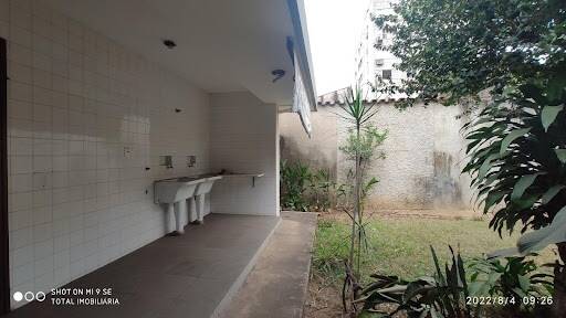 Casa à venda com 6 quartos, 540m² - Foto 10