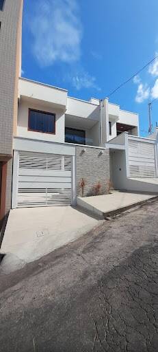 Casa à venda com 3 quartos, 205m² - Foto 6