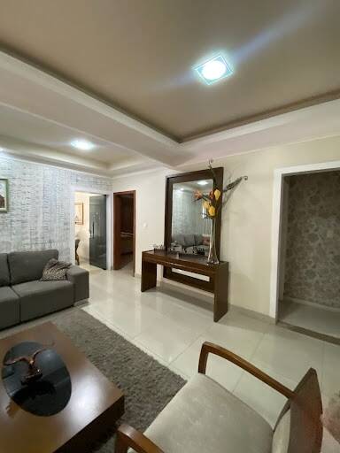Casa à venda com 6 quartos, 230m² - Foto 8