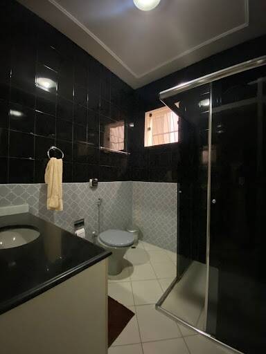 Casa à venda com 6 quartos, 230m² - Foto 18