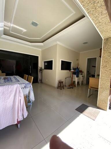 Casa à venda com 6 quartos, 230m² - Foto 25