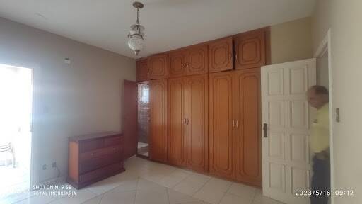 Casa à venda com 4 quartos, 360m² - Foto 5