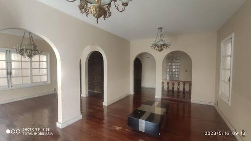 Casa à venda com 4 quartos, 360m² - Foto 8
