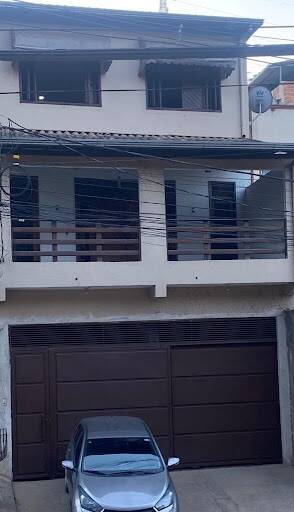 Casa, 3 quartos, 246 m² - Foto 1