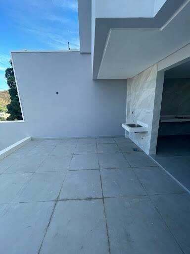 Casa à venda com 3 quartos, 200m² - Foto 11