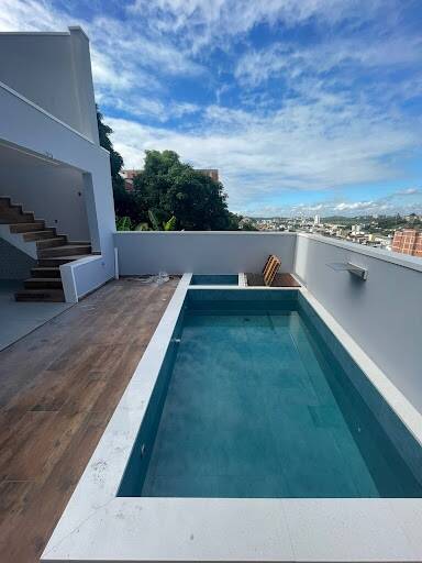 Casa à venda com 3 quartos, 200m² - Foto 17