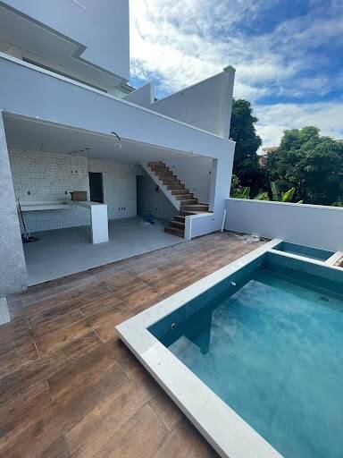 Casa à venda com 3 quartos, 200m² - Foto 18