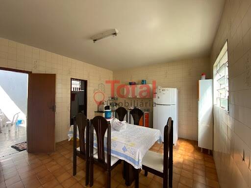 Casa à venda com 3 quartos, 130m² - Foto 6