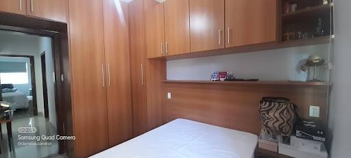 Casa à venda com 3 quartos, 250m² - Foto 6