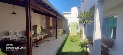 Casa à venda com 3 quartos, 250m² - Foto 7
