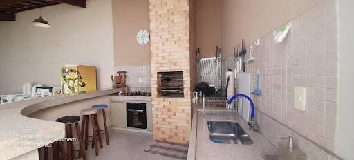 Casa à venda com 3 quartos, 250m² - Foto 15
