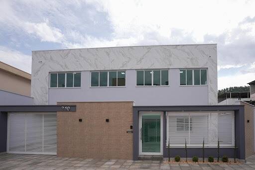 Casa à venda com 3 quartos, 460m² - Foto 3