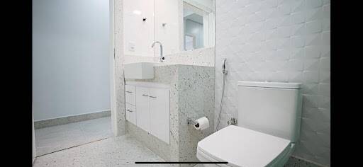 Casa à venda com 3 quartos, 460m² - Foto 8