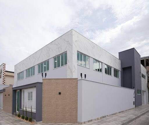 Casa à venda com 3 quartos, 460m² - Foto 14