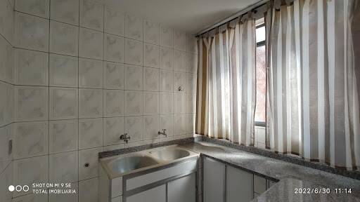 Casa à venda com 3 quartos, 400m² - Foto 6