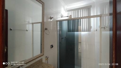 Casa à venda com 3 quartos, 360m² - Foto 2