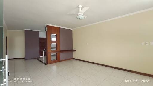 Casa à venda com 3 quartos, 360m² - Foto 10