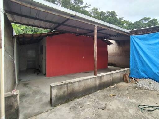 Casa à venda com 2 quartos, 180m² - Foto 4