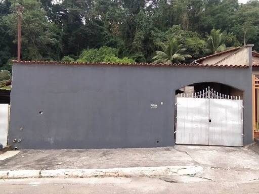 Casa à venda com 2 quartos, 180m² - Foto 9