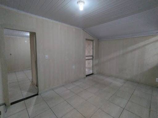 Casa à venda com 2 quartos, 180m² - Foto 14