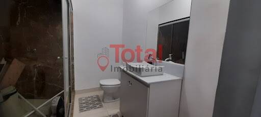 Casa à venda com 5 quartos, 220m² - Foto 9