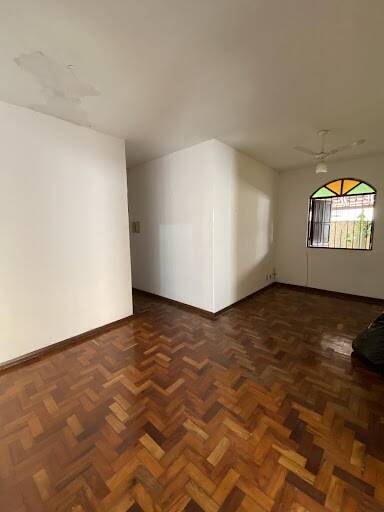 Casa à venda com 3 quartos, 160m² - Foto 3