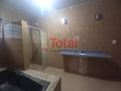 Loja-Salão para alugar com 6 quartos, 360m² - Foto 16