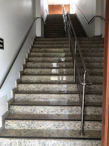 Conjunto Comercial-Sala à venda com 1 quarto, 1300m² - Foto 3