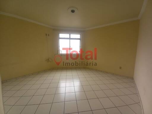 Apartamento à venda com 2 quartos, 86m² - Foto 2