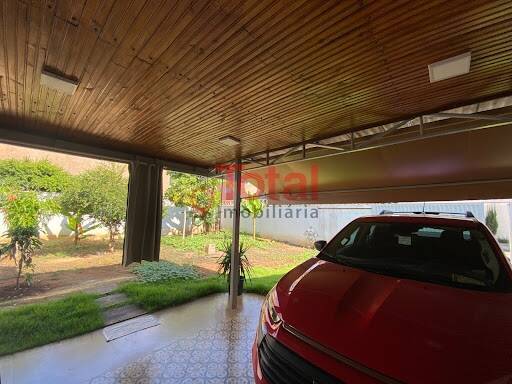 Casa à venda com 3 quartos, 390m² - Foto 8