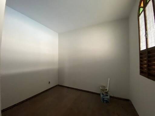 Casa à venda com 3 quartos, 250m² - Foto 11