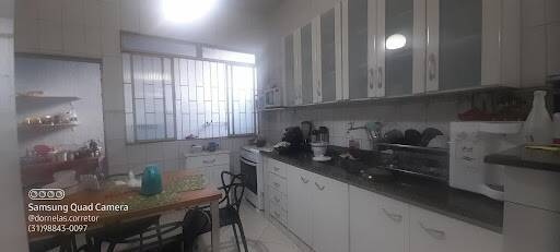 Casa à venda com 4 quartos - Foto 4