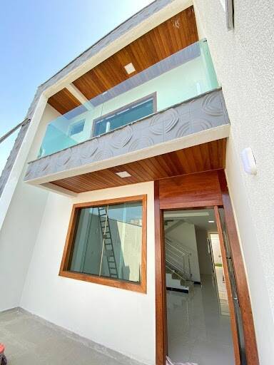 Casa à venda com 3 quartos, 130m² - Foto 1