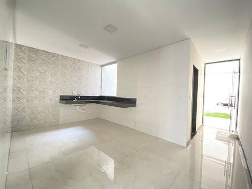 Casa à venda com 3 quartos, 130m² - Foto 7