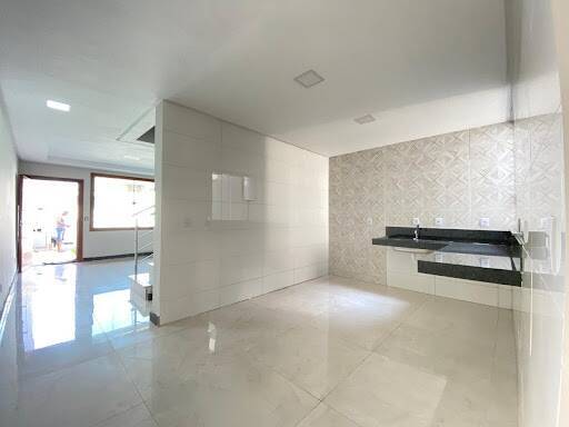 Casa à venda com 3 quartos, 130m² - Foto 8