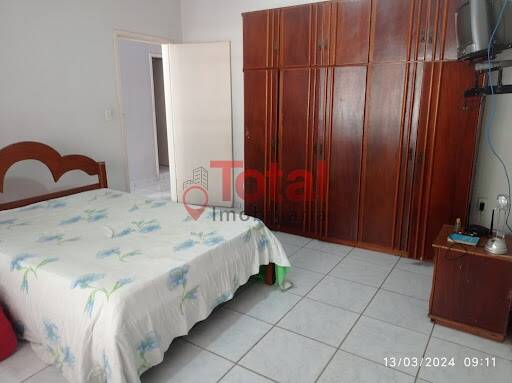 Casa à venda com 5 quartos, 400m² - Foto 3