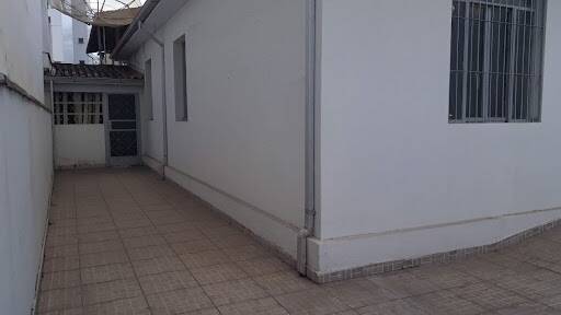 Casa para alugar com 3 quartos, 700m² - Foto 10