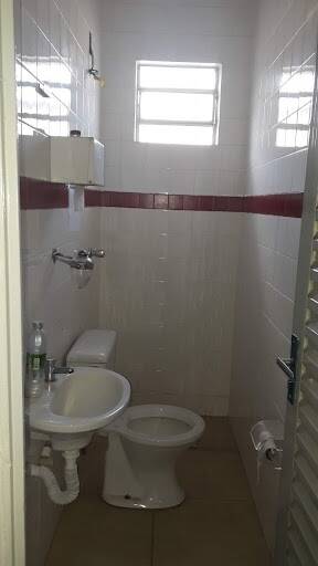 Casa para alugar com 3 quartos, 700m² - Foto 14