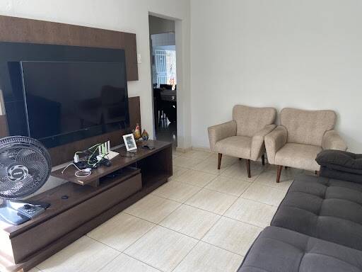 Casa à venda com 4 quartos, 280m² - Foto 3