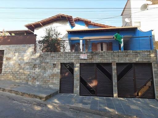 Casa à venda com 4 quartos - Foto 1