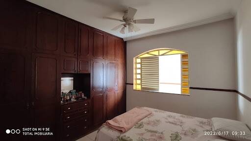 Casa à venda com 4 quartos, 360m² - Foto 7