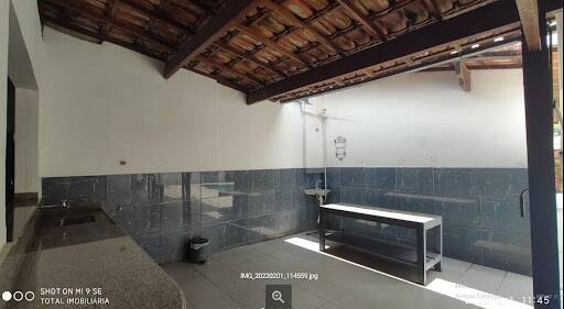 Casa para alugar com 4 quartos, 360m² - Foto 9