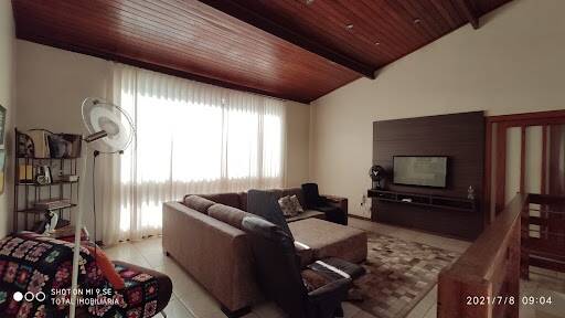 Casa à venda com 3 quartos, 250m² - Foto 9