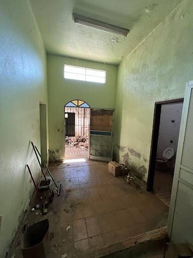 Prédio Inteiro à venda com 1 quarto, 270m² - Foto 4