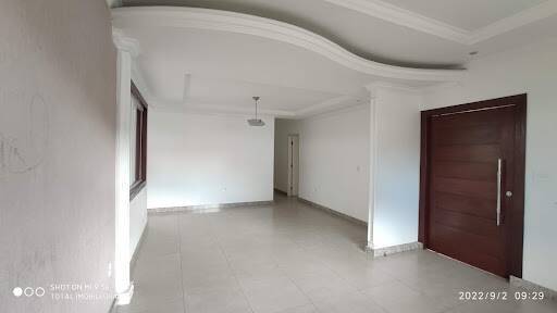 Casa à venda com 3 quartos, 360m² - Foto 3