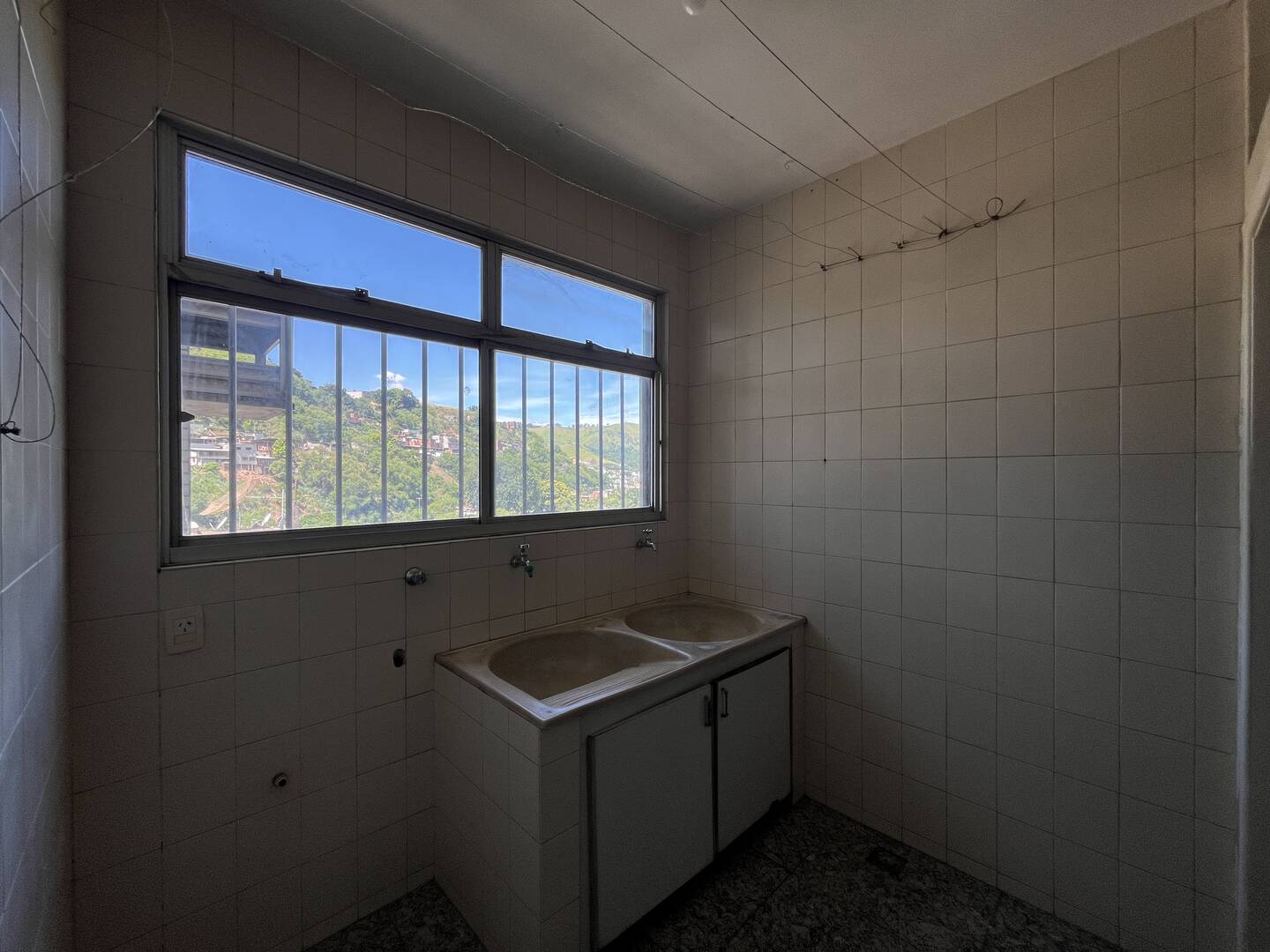 Apartamento para alugar com 3 quartos, 100m² - Foto 9
